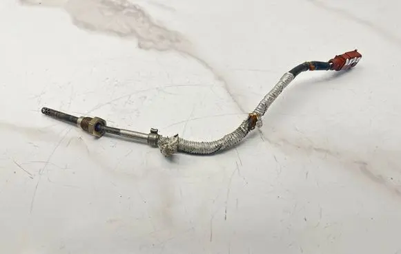 Audi A5 8T 8F Exhaust gas temperature sensor 059906088M
