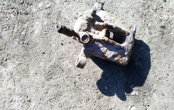 Toyota Corolla E120 E130 Rear brake caliper