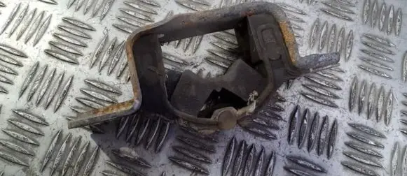 Fiat Grande Punto Engine mount bracket