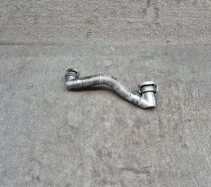 Audi Q7 4L Breather/breather pipe/hose 059103221AL
