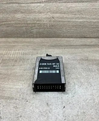Mercedes-Benz SL R129 Antenna control unit 0085458732 05370023