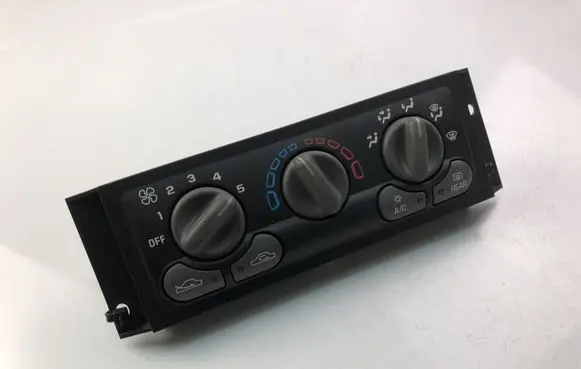 Mitsubishi Carisma Climate control unit HB502A005
