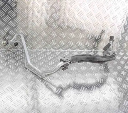 Volvo V40 Air conditioning (A/C) pipe/hose 30754019