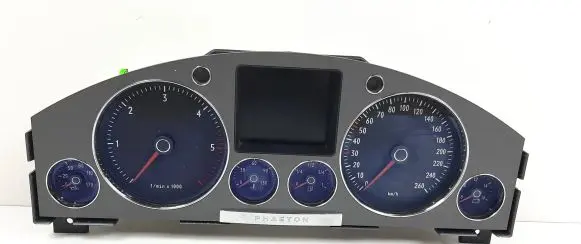Volkswagen Phaeton Speedometer (instrument cluster) 3D0920882F 0263619304
