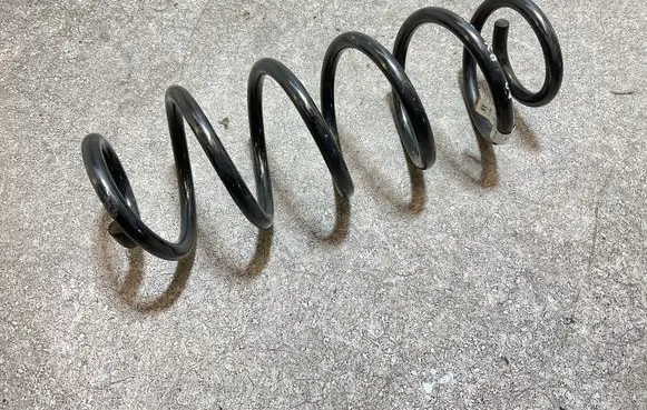 Audi A3 8Y Rear coil spring 5Q0511121