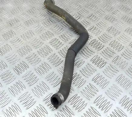 Mercedes-Benz Vito Viano W639 Engine coolant pipe/hose A6398323723