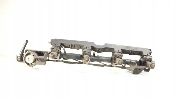 Ford Focus Fuel main line pipe