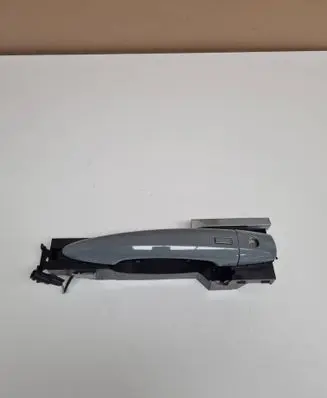 Nissan Qashqai J12 Front door exterior handle 806116UA0A GE0061552 M0U023433