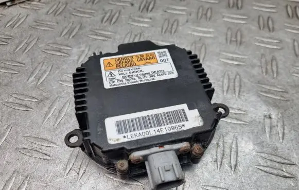 Mazda 6 Headlight ballast module Xenon LEKA00L