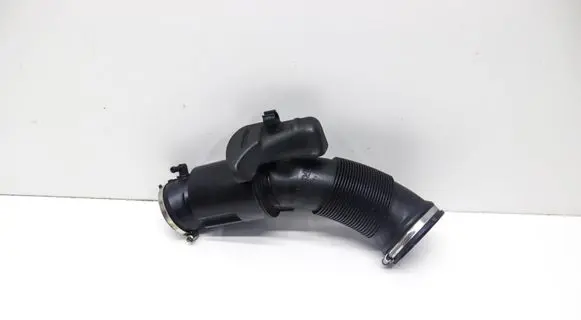 Audi Q5 SQ5 Air intake duct part 06E129629AA