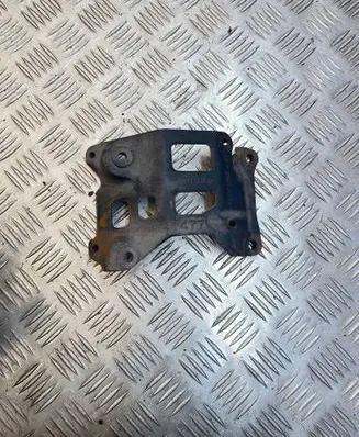 Toyota Corolla Verso E121 A/C compressor mount bracket 246260477