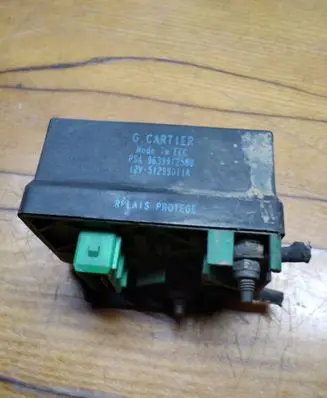 Peugeot 406 Glow plug pre-heat relay 9639912580