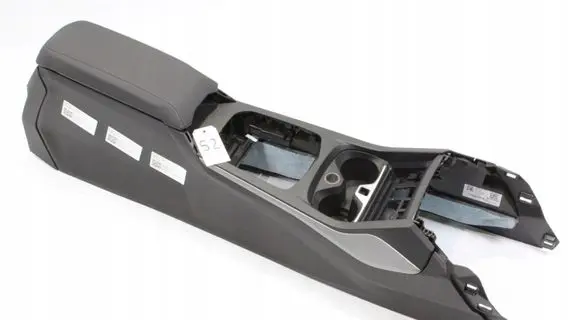 BMW 1 F40 Center console