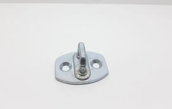 Toyota Avensis T270 Front door lock loop/hook striker ASIN