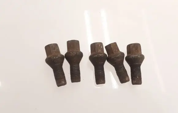 Citroen C8 Nuts/bolts 