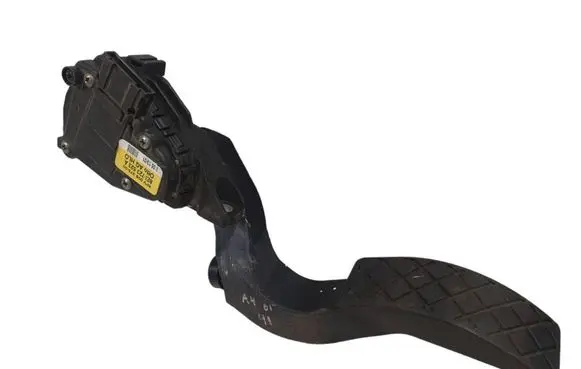 Audi A4 S4 B6 8E 8H Accelerator throttle pedal 8E1723523A