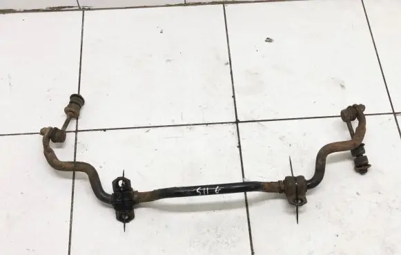 Toyota RAV 4 (XA30) Rear anti-roll bar/sway bar 