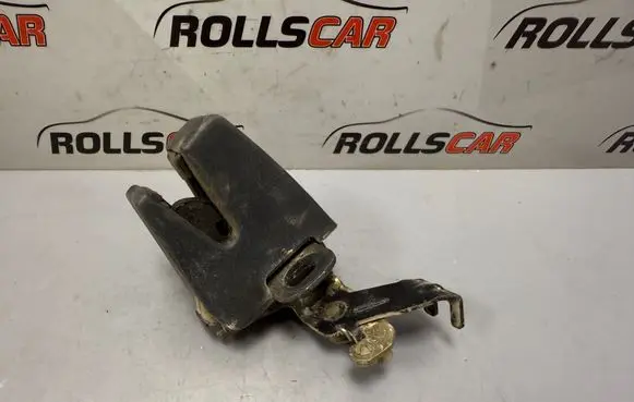 Loading door lock