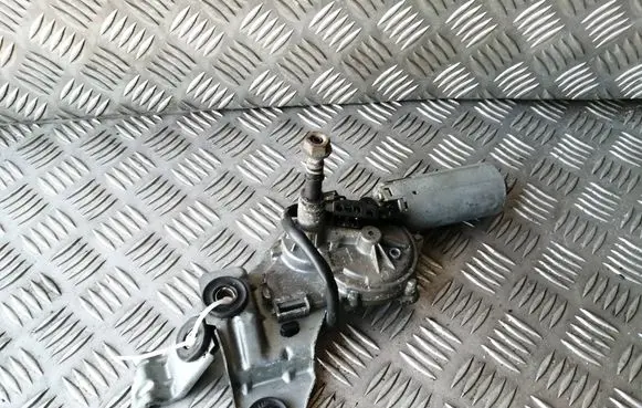 Volvo V70 Rear window wiper motor 9154525 0390201558