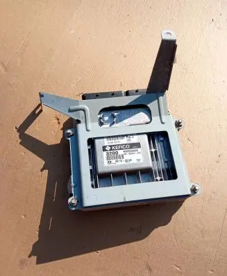 Hyundai i10 Engine control unit/module 3911003145 3910003145 9030933200KT
