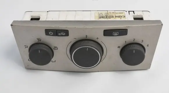 Opel Astra H Air conditioner control unit module 13269404