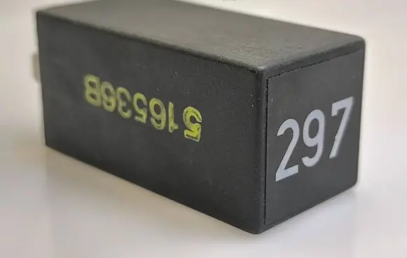 Audi A4 S4 B5 8D Other relay 443927351B