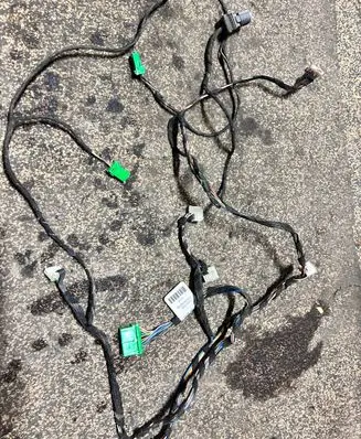 Volvo S60 Cooling fan wiring 8665200 900910032