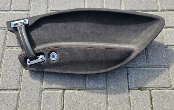 Maserati Levante Front door card panel trim mc20boczekprawy