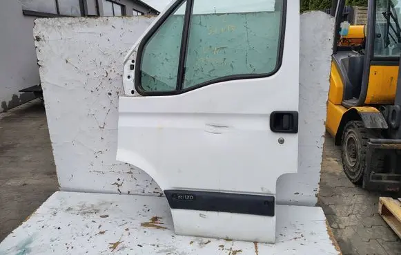 Nissan Interstar Front door 