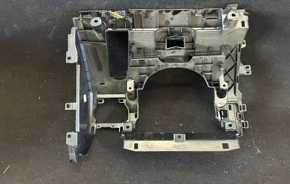 Land Rover Discovery 3 - LR3 Trim molding Fb0500052