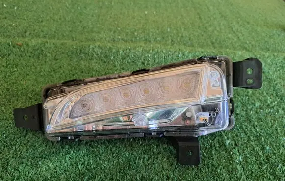 Suzuki Vitara (LY) LED Daytime headlight 