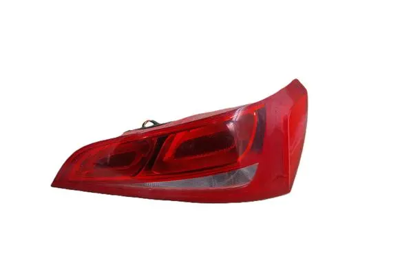 Audi Q5 SQ5 Tailgate rear/tail lights 8R0945094 AU416
