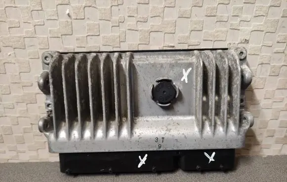 Lexus RX 450H Engine control unit/module 8966148R50