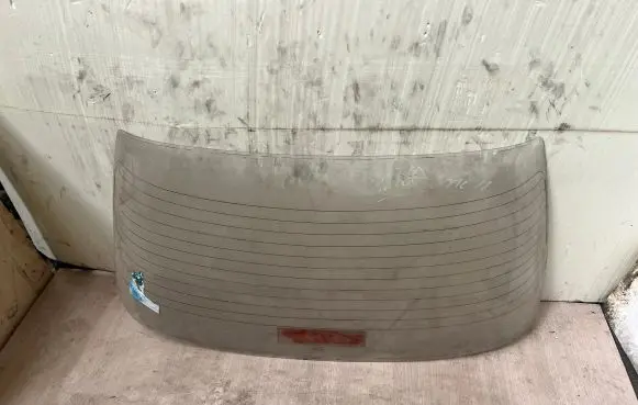 Ford Orion Rear windscreen/windshield window 