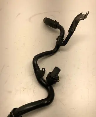 Audi A4 S4 B7 8E 8H Engine coolant pipe/hose 059121065AK