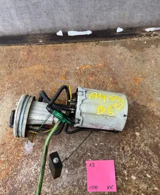Audi A4 S4 B6 8E 8H In-tank fuel pump 