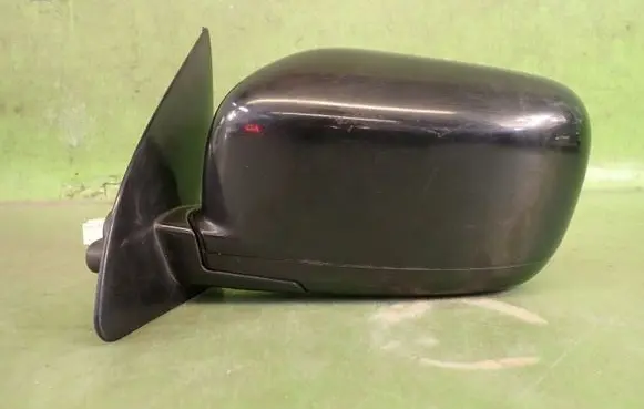 Mitsubishi Outlander Plastic wing mirror trim cover 012176