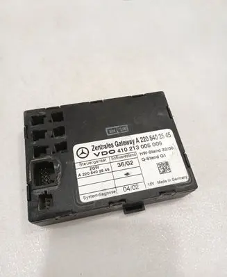 Mercedes-Benz S W220 Gateway control module A2205402545 410213005009