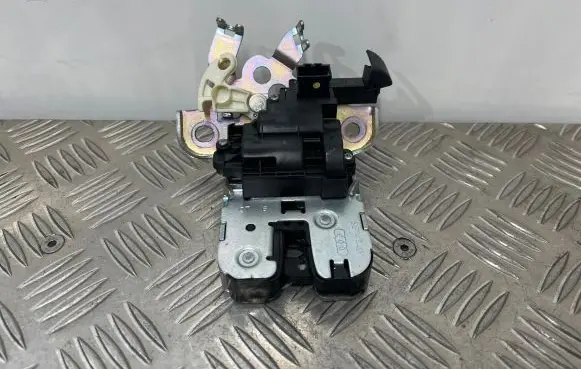 Audi Q5 SQ5 Tailgate/trunk/boot lock/catch/latch 8R0827505A