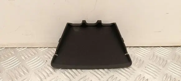 Tesla Model Y Aerial antenna amplifier 192000100C