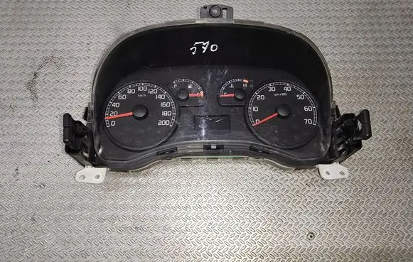 Fiat Punto (176) Speedometer (instrument cluster) 46833368