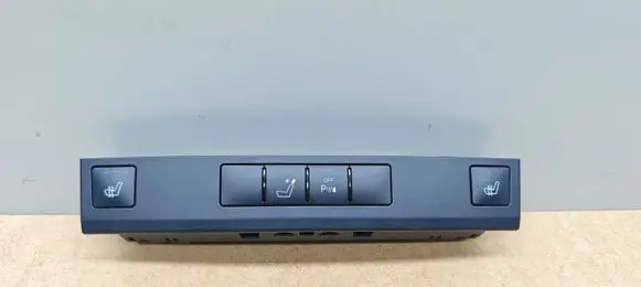 Mercedes-Benz E W212 Seat heating switch A2128202610