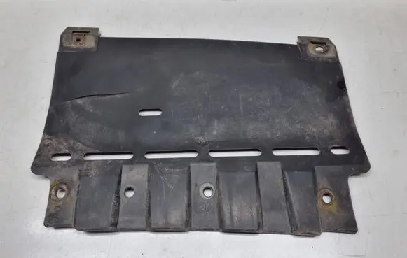 BMW 3 E92 E93 Rear bumper underbody cover/under tray 7128248