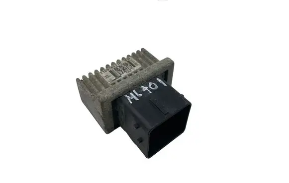 Renault Master III Spark plug 110678071R