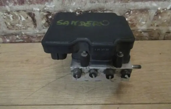 Dacia Sandero ABS control unit/module 