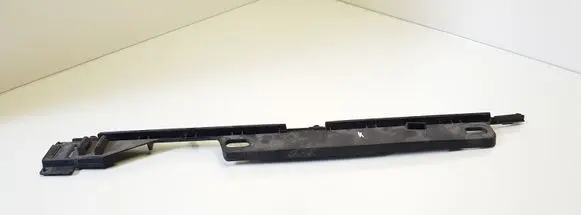 Nissan Primastar Windshield trim 8200036493