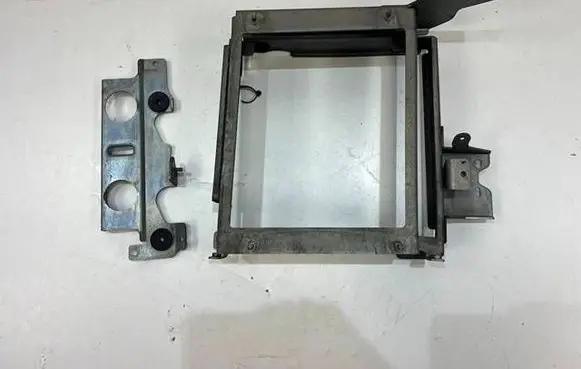 Mercedes-Benz G W463 2nd Gen Radiator mount bracket A4636106901