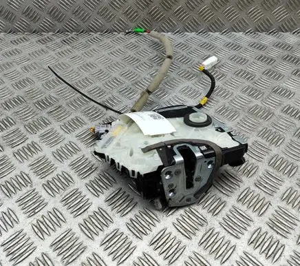 Lexus RX V Front door lock 6903078130