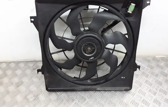 KIA Carens III Electric radiator cooling fan