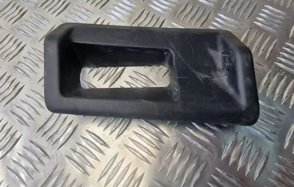 Volkswagen Caddy Sliding door cover cap 2K0843187C